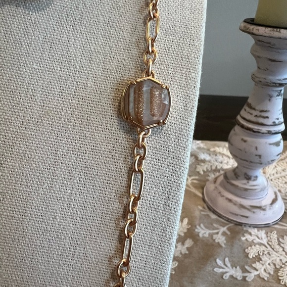 Kendra Scott Natalia Rose Gold Necklace - Picture 4 of 11